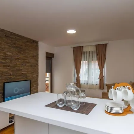 Andrija Lux 11 Апартаменты Златибор