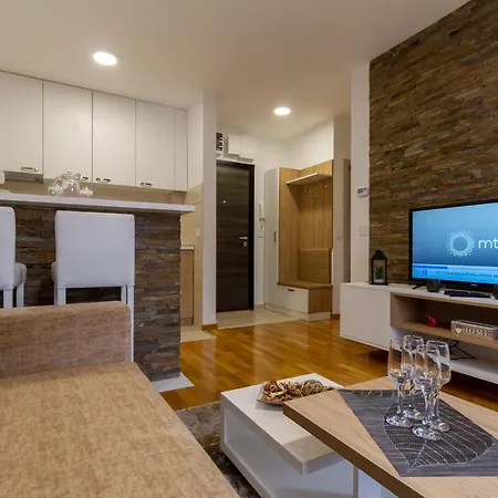 Апартаменты Andrija Lux 11